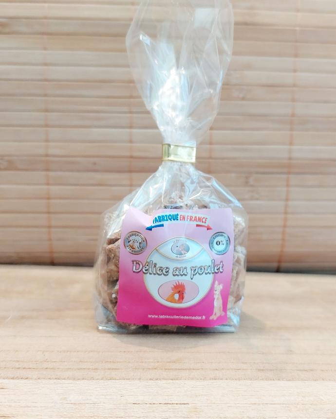 friandise pour chien au salon de toilettage tout pour toutou à chastre